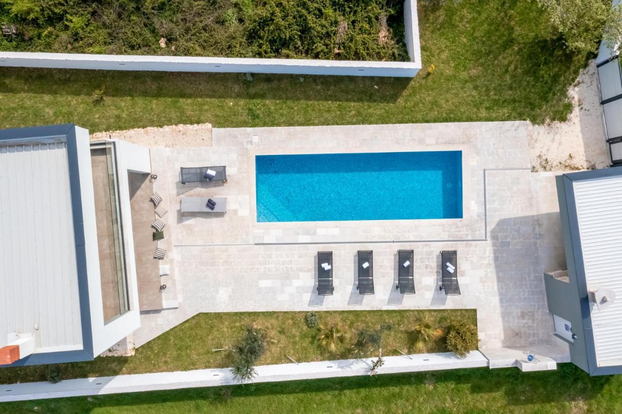 Villa Dunja Medulin Exterior photo