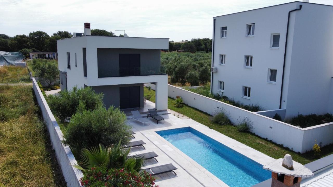Villa Dunja Medulin Exterior photo